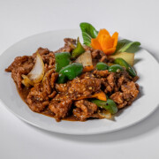 黑椒牛肉 Fried Beef Slices with Black Pepper