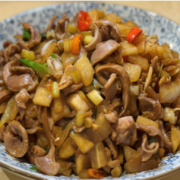 酸辣鸡胗 Spicy &amp; Sour Chicken Gizzards 